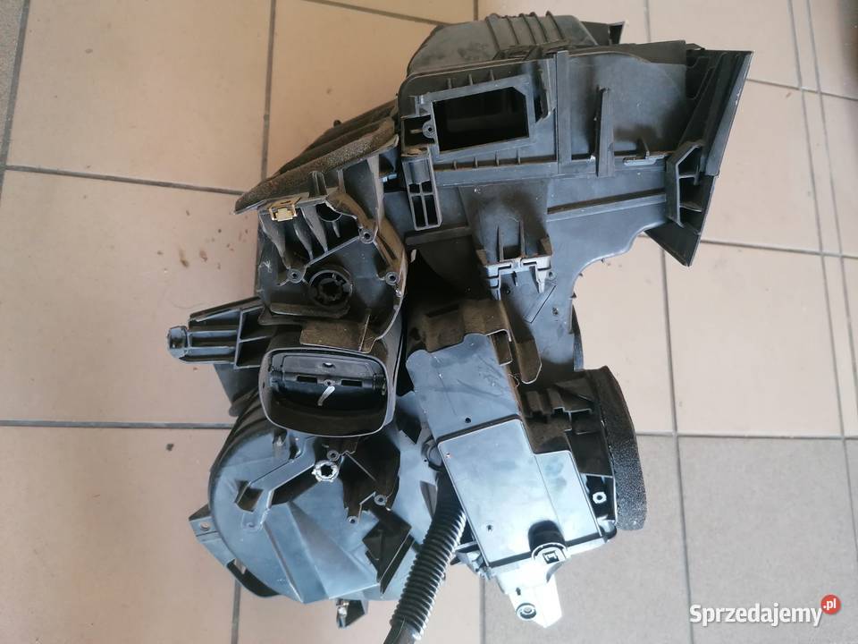 obudowa ogrzewania i dmuchawy 8200367470 Renault