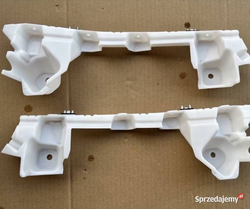 MOCOWANIE RENAULT ZDERZAK TYŁ KOMPLET 850407044R osobowe wielkopolskie Międzychód