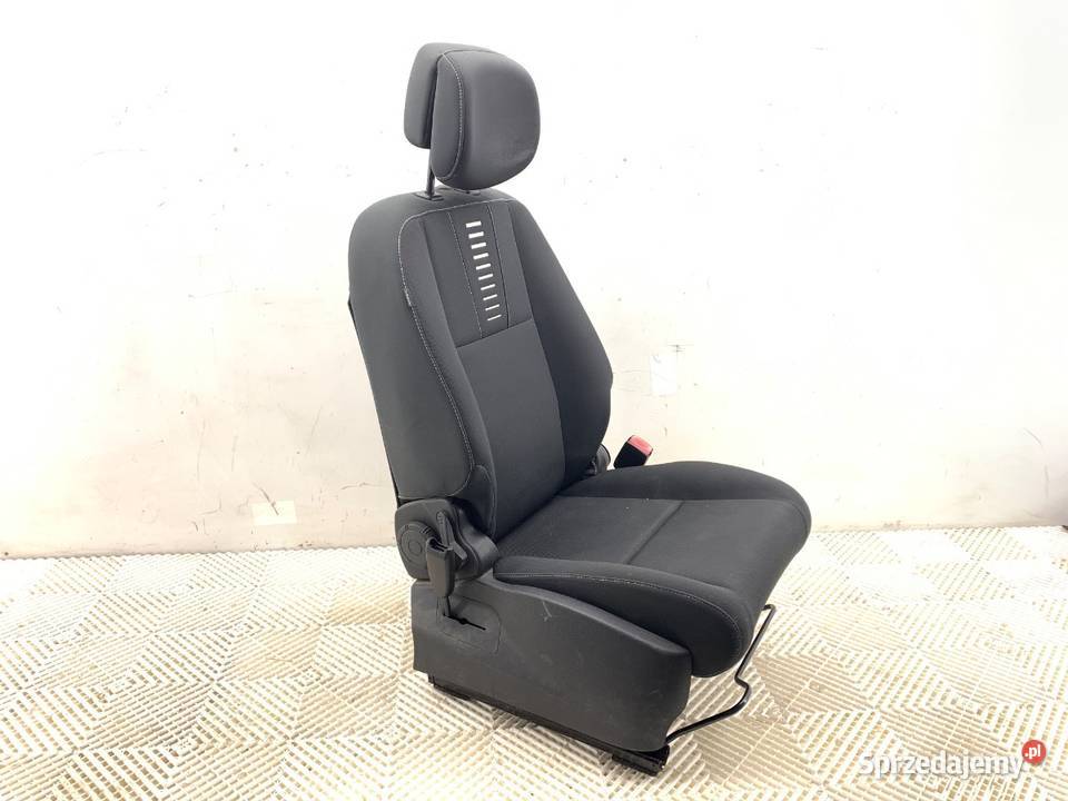 FOTEL PRAWY PRZÓD RENAULT MEGANE III Kombi osobowe