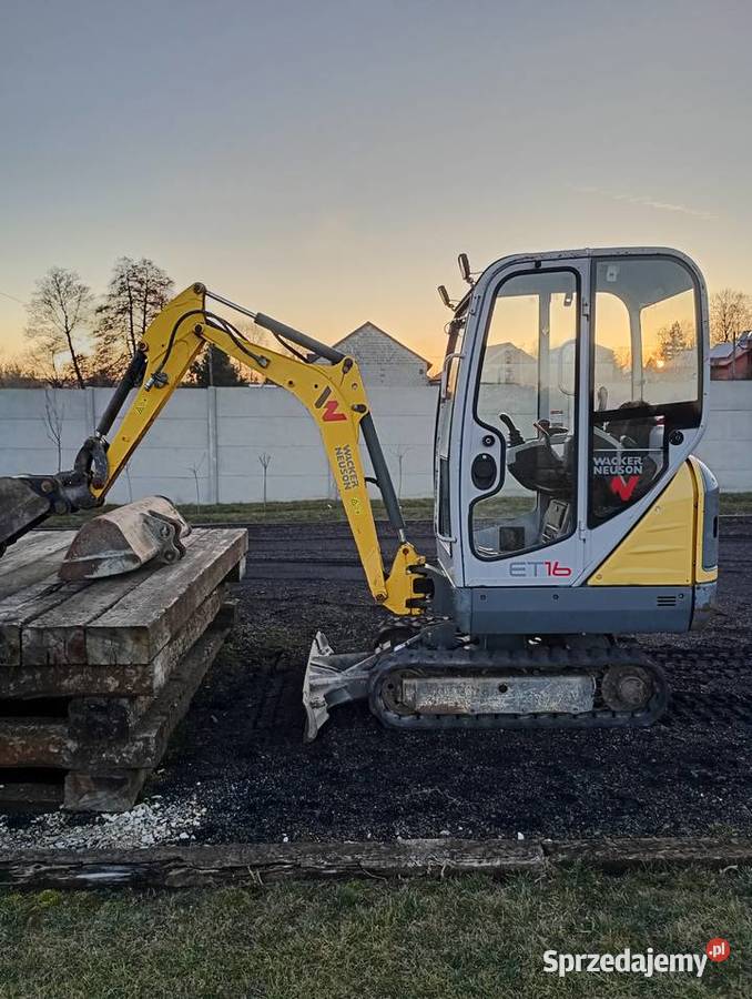 Mini koparka Wacker Neuson ET16 z 2017r Koparki świętokrzyskie