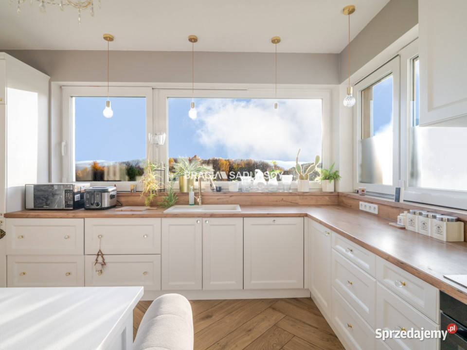 Dom wolnostojący Krzyszkowice 376m2