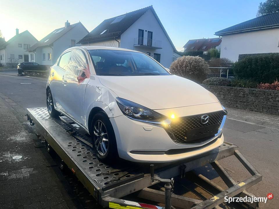 Mazda 2 DJ 15 SkyactivG MHybrid 66 kW MT Euro 6 Rok produkcji 2020 dolnośląskie Bolesławiec