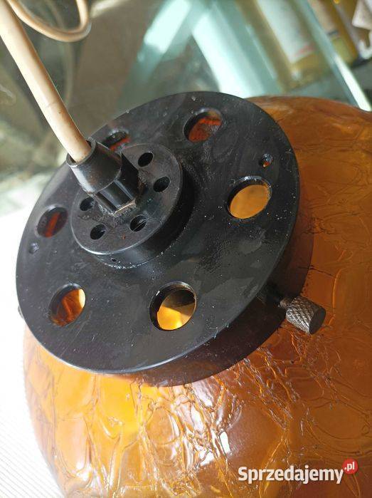 Vintage łata 60 piękna lampa wisząca z miodowo