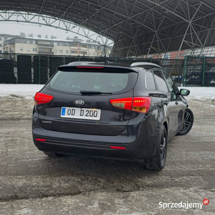 Kia Ceed Kia Ceed 16 GDI Fifa World Cup Edition Ostrów Mazowiecka