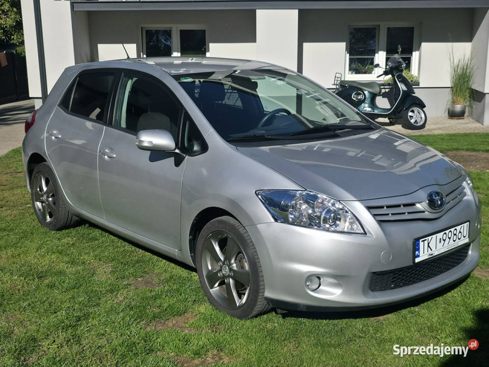 Toyota Auris 16 Benzyna Serwisowany Gwarancja immobilizer sprzedam