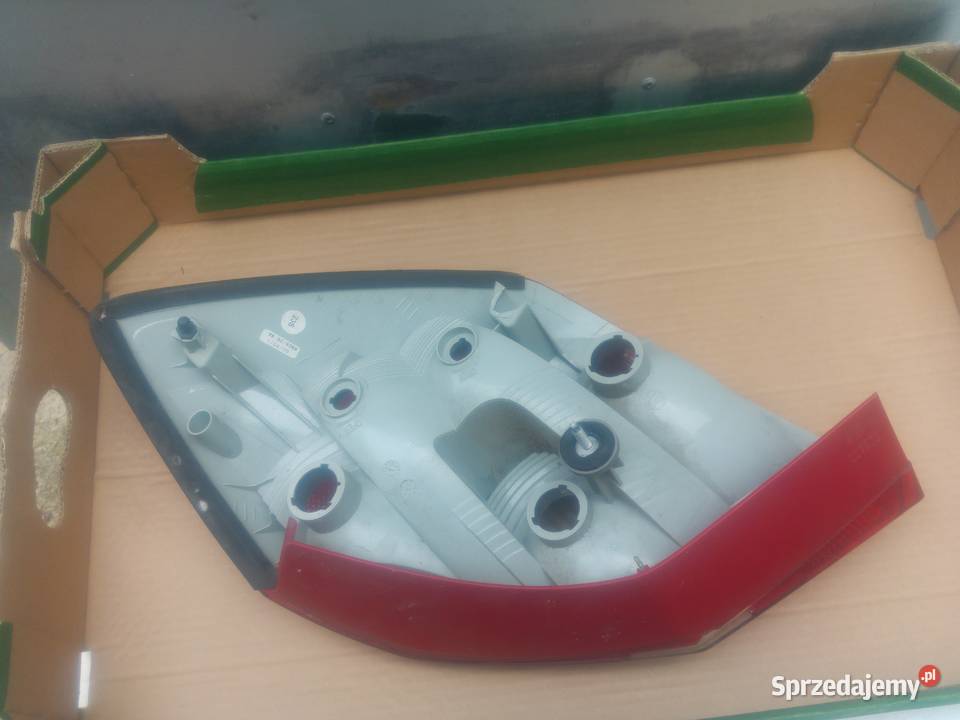 5J6945111Skoda Fabia II lampa tylna tył L zachodniopomorskie Dębno