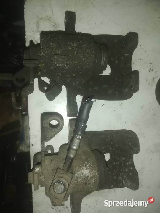 Zacisk tył vw golf 5 V Częśći passat B5 octavia Grajewo sprzedam