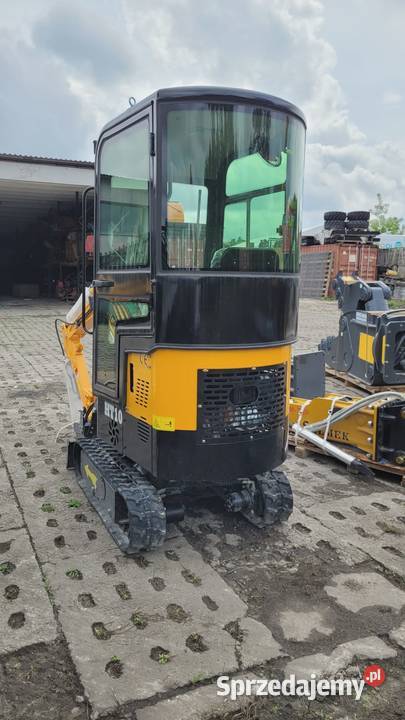 Mini koparka HT10 1Tona gąsiennice gumowe Koparki Zaklików sprzedam