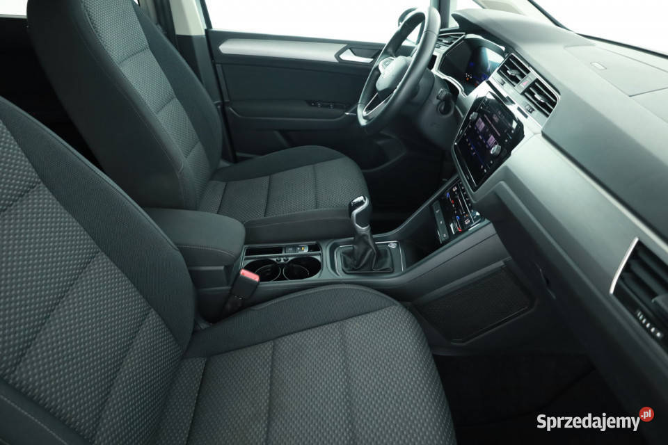 VW Touran 15 TSI pełny VAT sprzedam