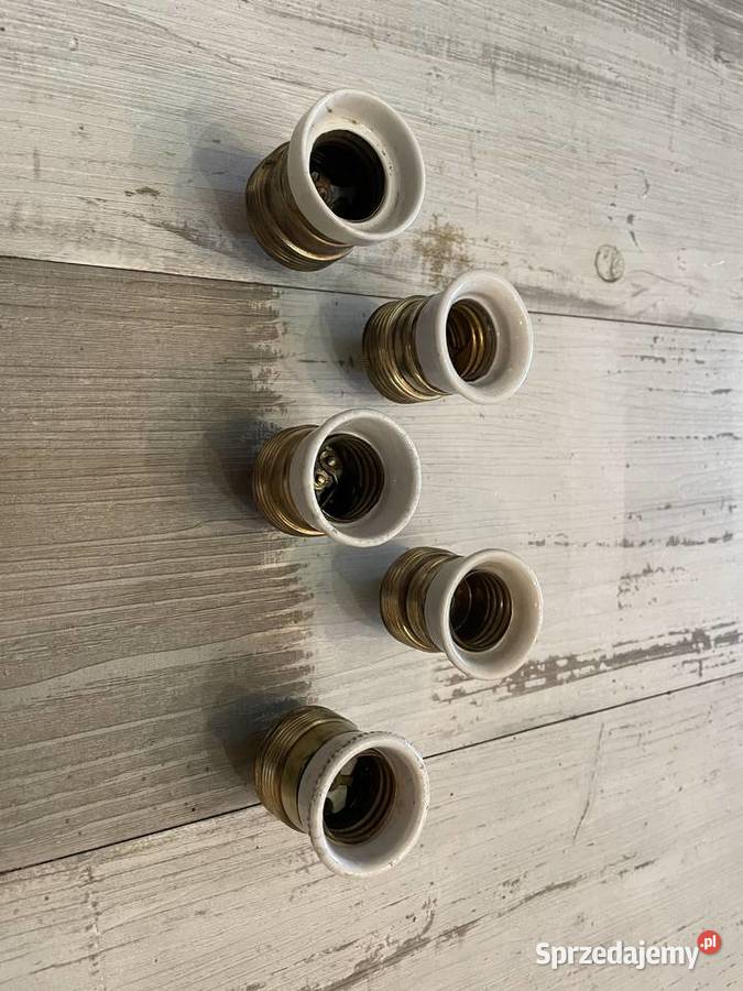 Stara oprawka mosiężna z porcelanką E27 Chudów