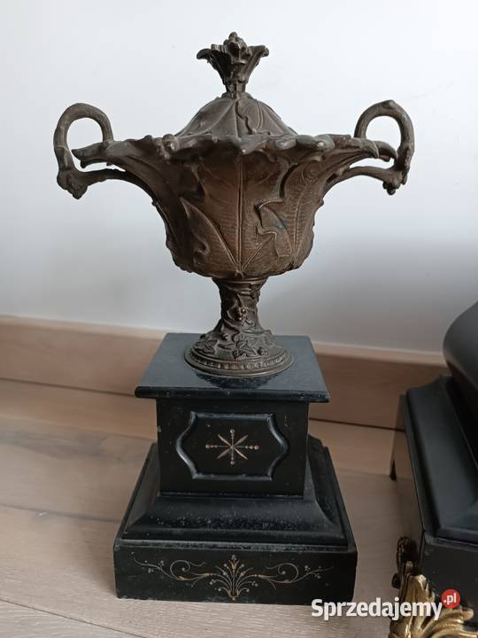 Zegar kominkowy Napoleon III przystawki brąz XIX Budzyń