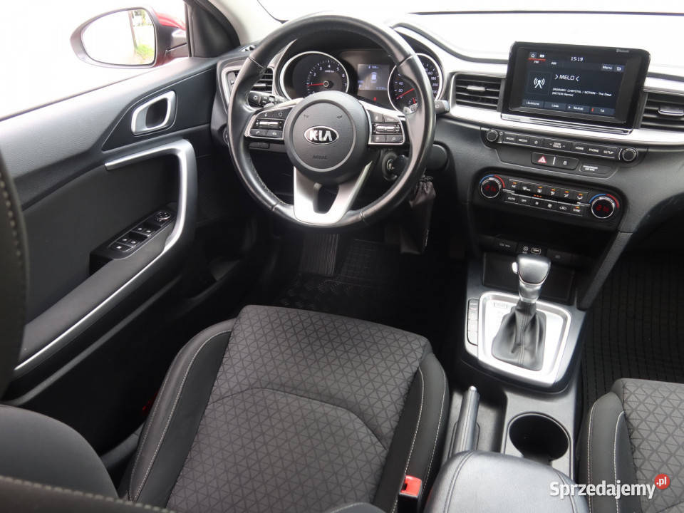 Kia Ceed 14 TGDI światła przeciwmgielne Katowice sprzedam