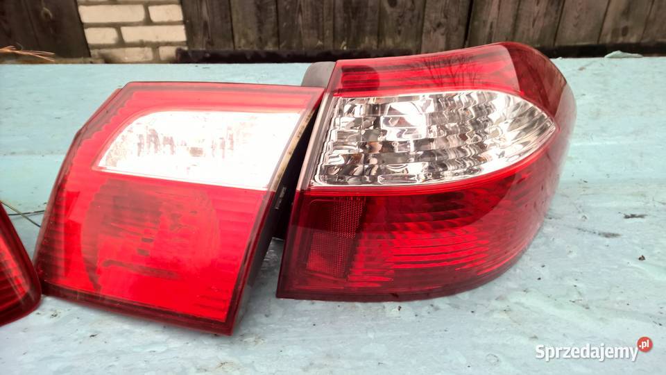 Lampy tylne prawa lewa lampy w klapę Mazda 626 osobowe Chełm