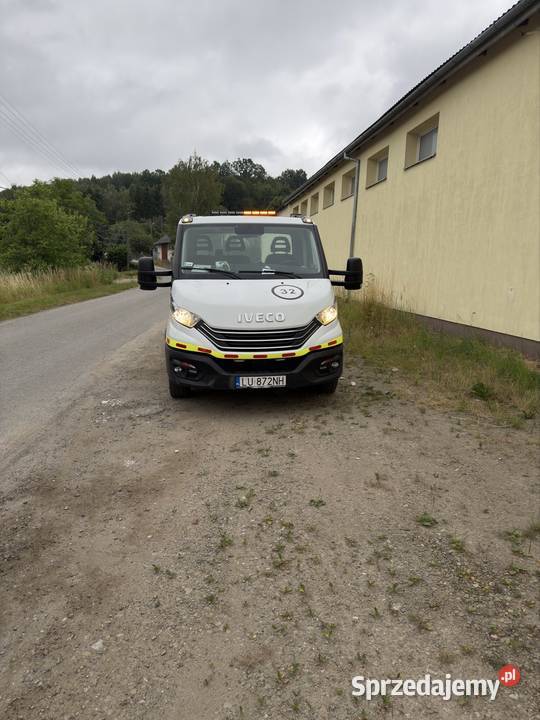Iveco daily 30 laweta pełny VAT Rzeszów