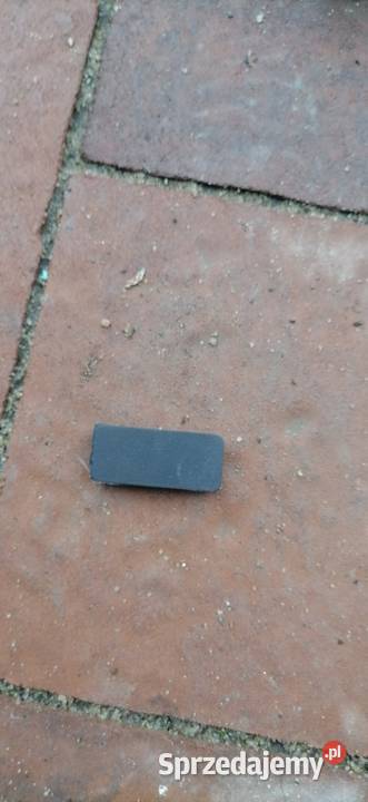 Mercedes w201 zaślepka panelu nawiewu Łatanice sprzedam