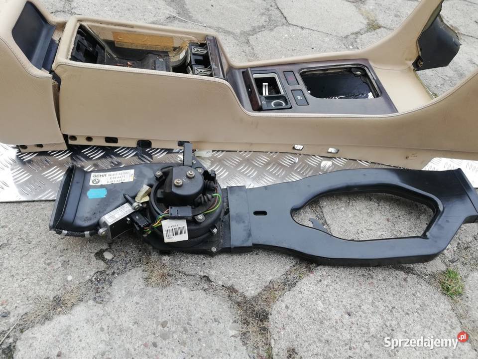 Bmw e38 3cia strefa klimatyzacji podłokietnik w