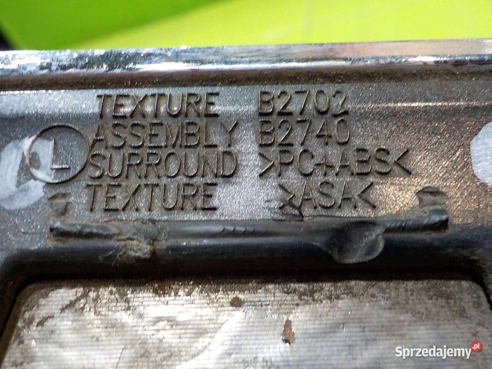 VOLVO C70 II 07r atrapa grill osobowe sprzedam