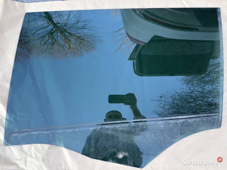 VW Passat B8 zamek boczek podnośnik szyby łódzkie Kutno