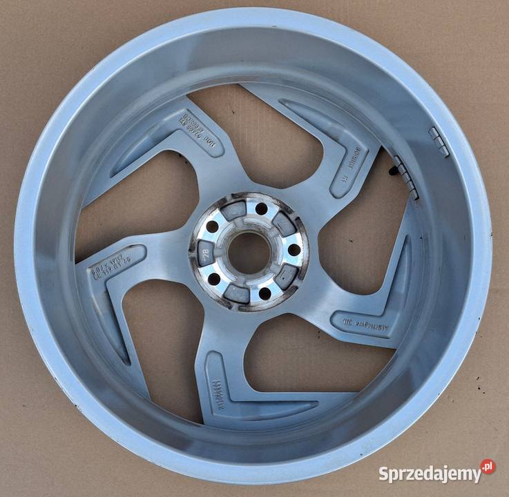 SKODA ENYAQ KAROQ FELG ALUFELGA BORBET 19 8J Bieleń