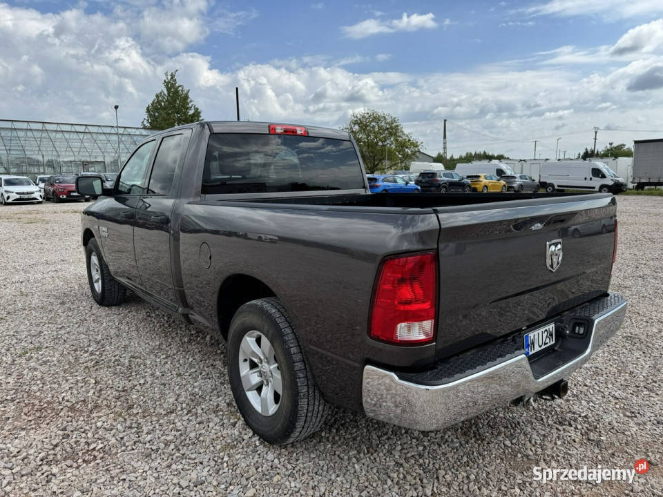 Dodge RAM V 2019 Komorniki