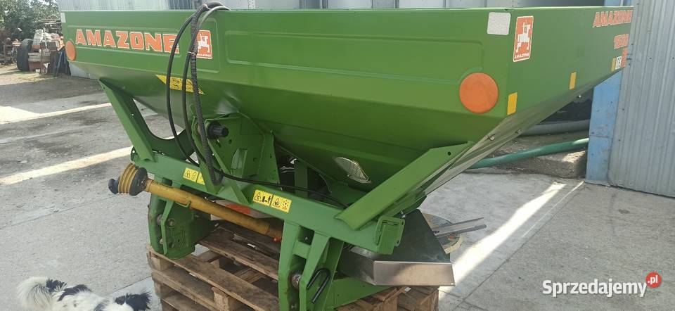 Rozsiewacz Amazone zam 1500