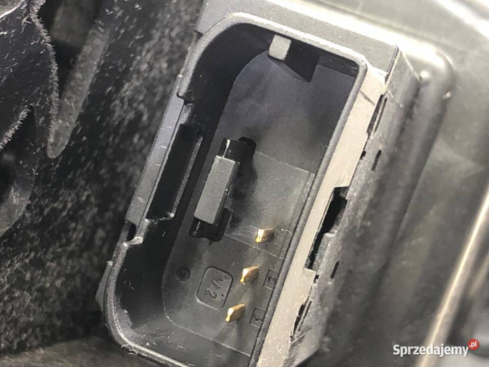 SCHOWEK PASAŻERA AUDI Q7 4M SUV PÓŁKA DESKI Schowki, półki