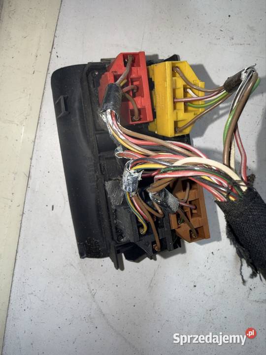 Przełącznik szyb Audi A4 B5 Lampy cofania Ostrów Wielkopolski