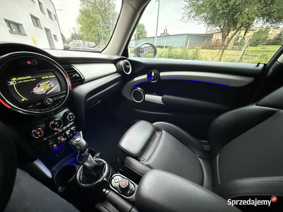 Mini Cooper S 20 F56 pakiet JCW LCI2 przebieg 85 Cooper S Przemyśl