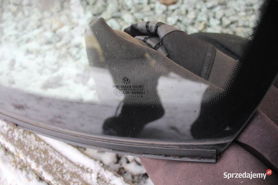 SZYBA PRZEDNIA CZOŁOWA VW FOX sprzedam