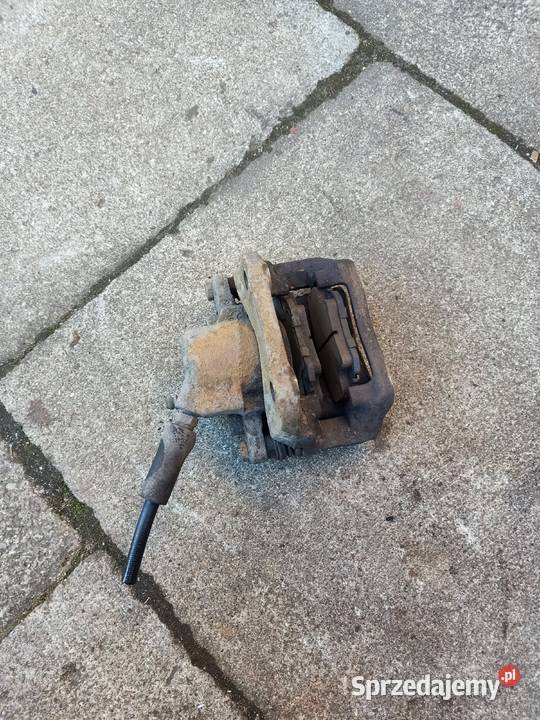 Zacisk hamulcowy przód lewy renault Clio 2 II Pozostałe Szczecin