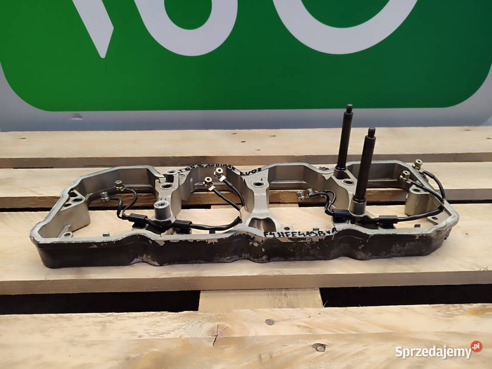 Dystans pokrywy zaworów 4899234 DIECI AGRI 658 Wilkowo sprzedam