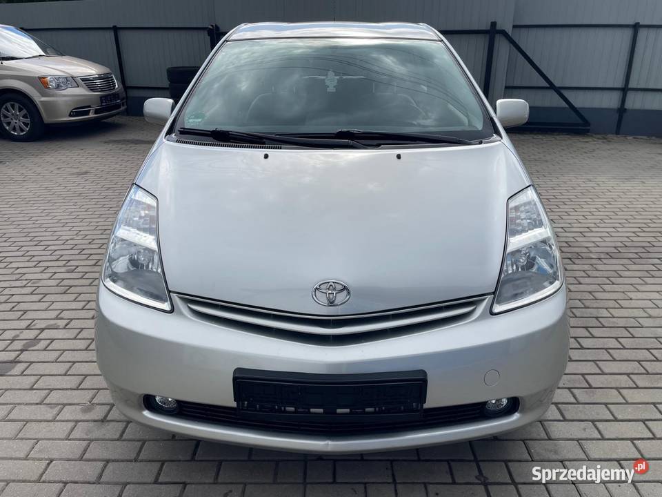 Toyota Prius II 2004 15 hybryda bez korozji CD Chełm