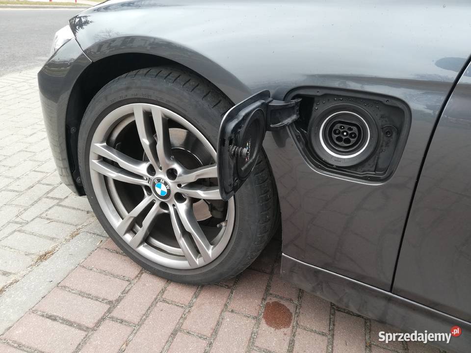 BMW F30 330e Mpakiet LED Headup 252 Zadbany Zarejestrowany w Polsce Sompolno