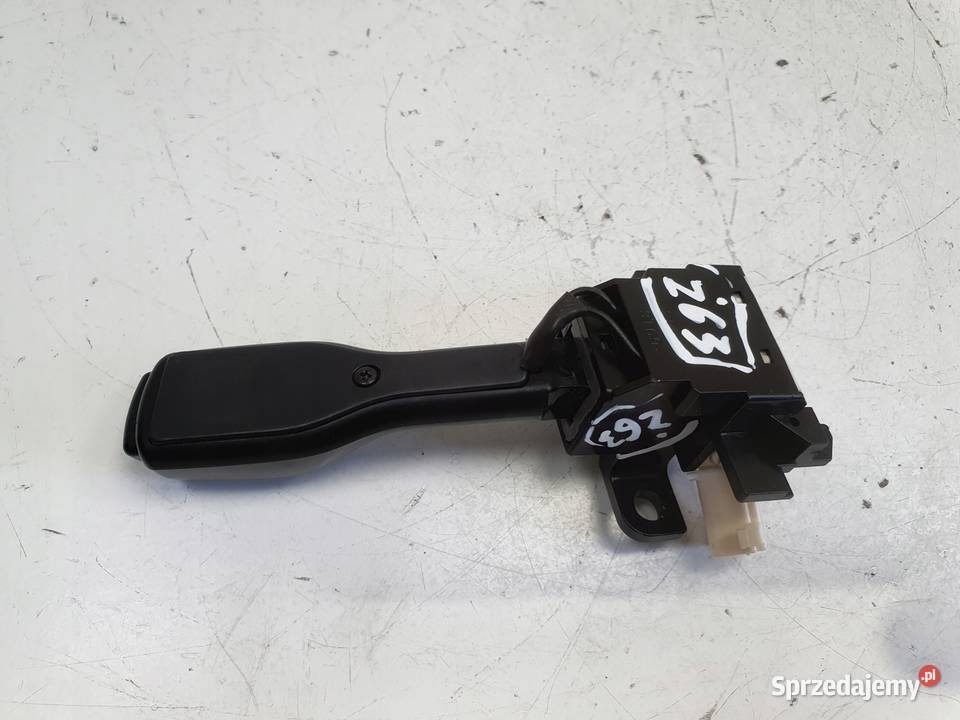 Toyota Corolla Avensis Lexus IS MANETKA Rudka