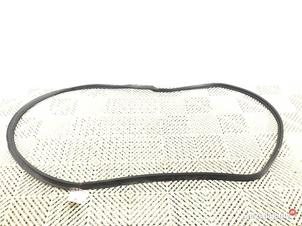 USZCZELKA KLAPY BAGAŻNIKA SKODA SUPERB IV Kombi podkarpackie