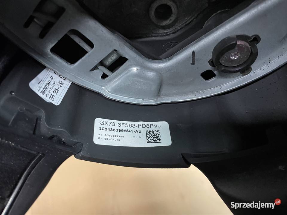 GX733F563 Kierownica skóra Jaguar fpace x761 osobowe