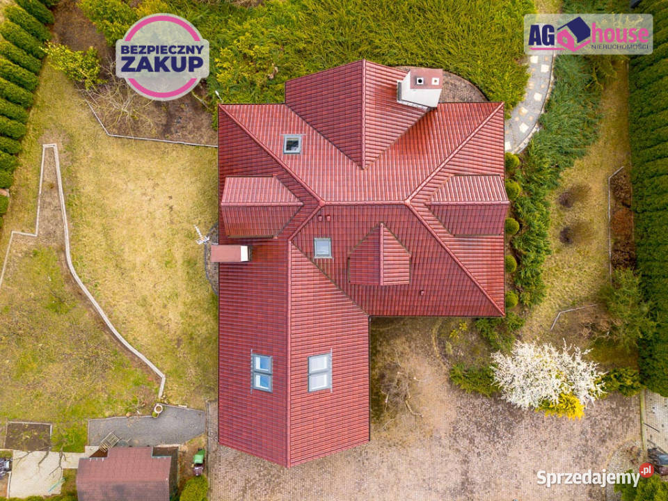 Dom wolnostojący Reda 336m2 1445m2 pomorskie