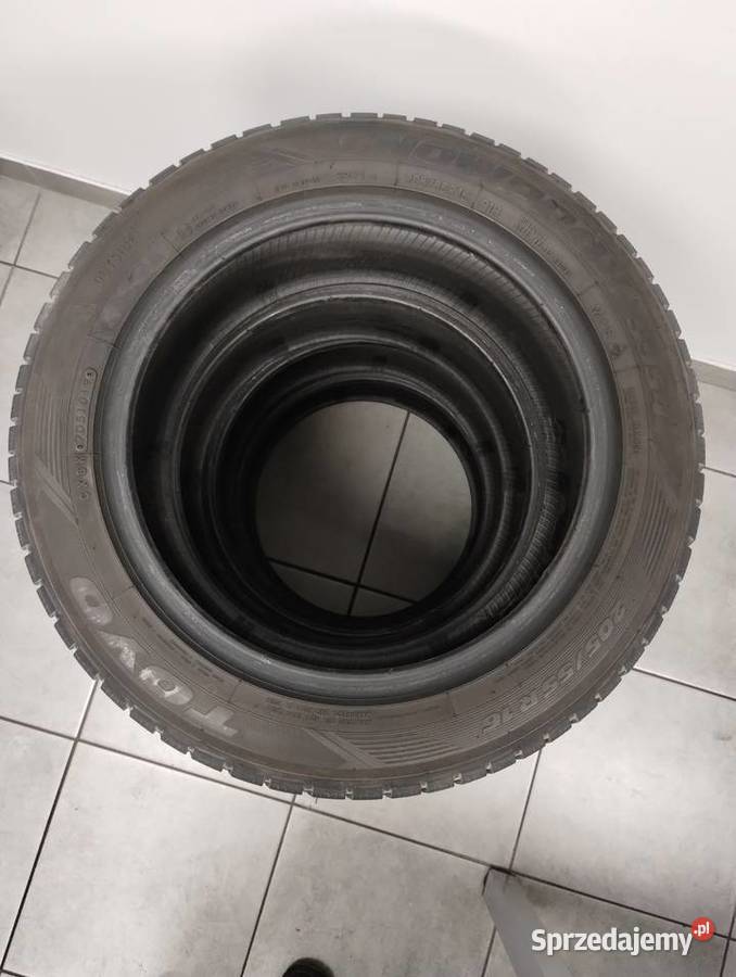 Opony zimowe Toyo Snowprox 205 55 r16 mazowieckie Radom sprzedam
