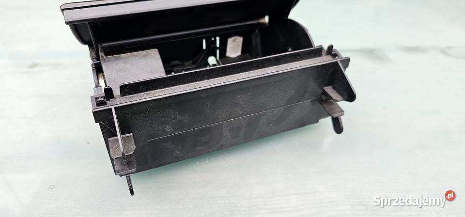 Popielniczka elegance mercedes w210 Zbąszyń sprzedam