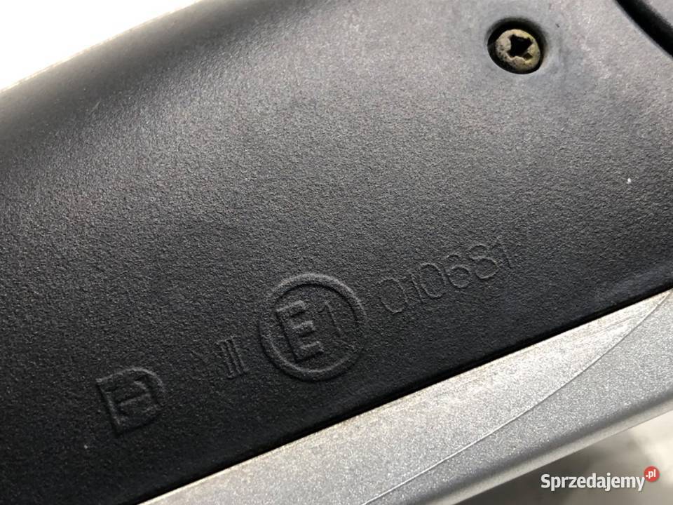 LUSTERKO PRAWY AUDI A4 B6 SedanLimuzyna 0005 osobowe Lusterka zewnętrzne sprzedam