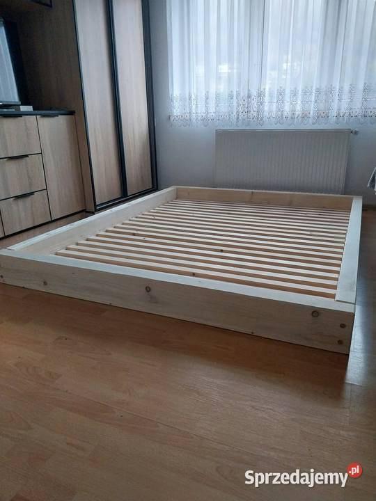 Łóżko lite drewno różne Tokarnia sprzedam