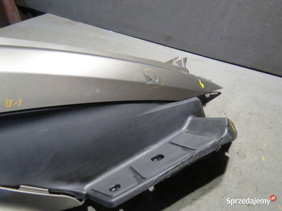 SUZUKI BURGMAN 200 125 16 BOK BOCZEK OWIEWKA Kielce