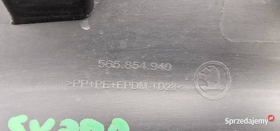 SKODA KODIAQ LISTWA DRZWI PRAWY PRZÓD 565854940 Bieleń