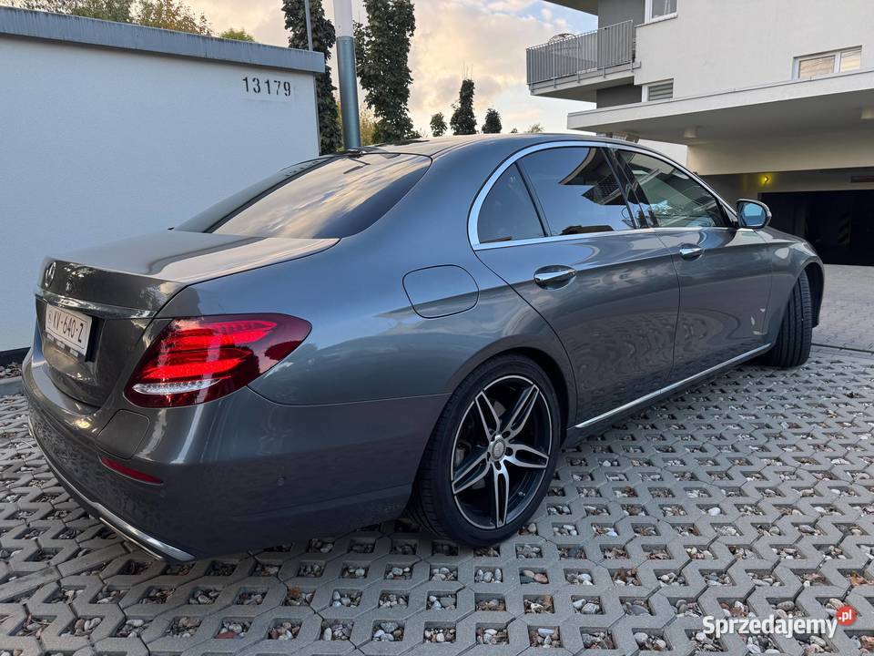 MercedesBenz E350e W213 Virtual Burmester Pano Warszawa