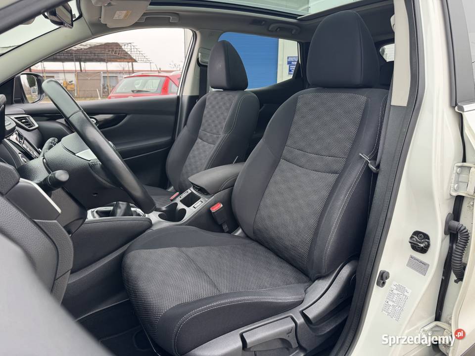Nissan Qashqai 12 BENZYNA Klimatronik Nawigacja garażowany