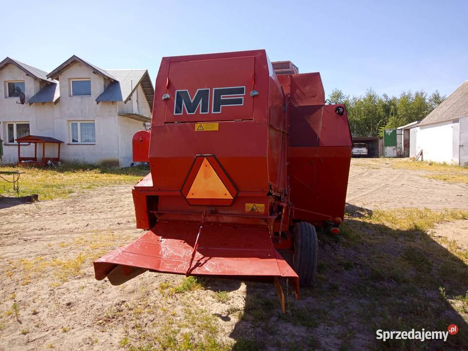Kombajn zbożowy mf 16 Massey Ferguson Izbica Kujawska