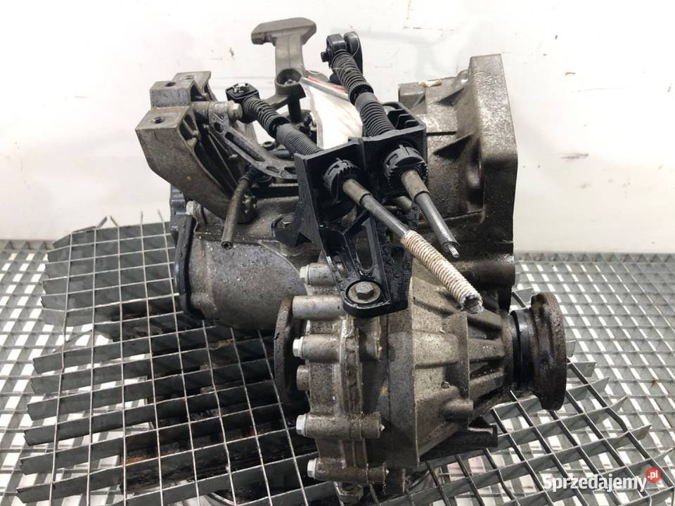 SKRZYNIA BIEGÓW VW GOLF VII RTD 16 110 sprzedam