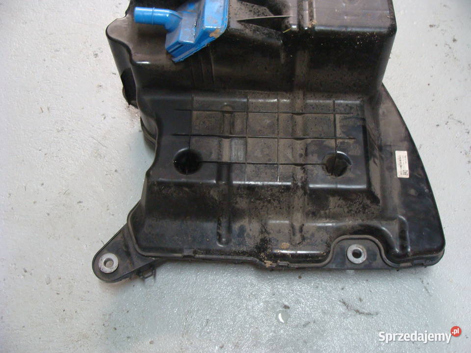 AUDI A4 B9 ZBIORNIK ADBLUE 8W0131878BK Części Goleniów