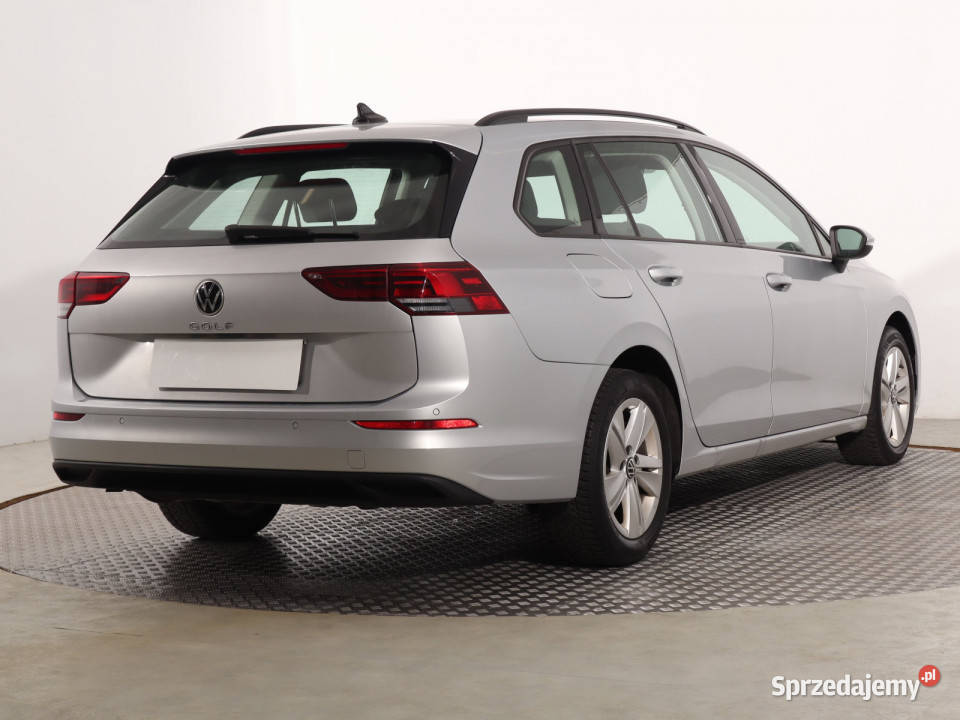 VW Golf 15 TSI benzyna