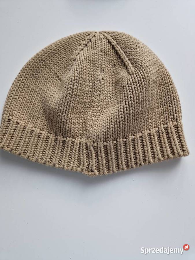 Czapka w kolorze beżowym unisex Nowogard